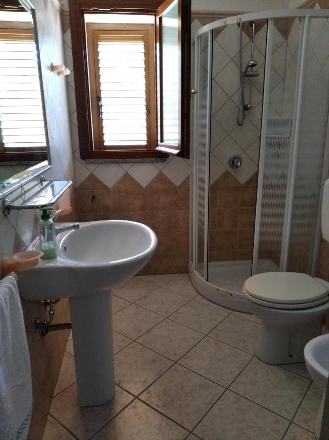 ブドーニ Sa Tanca De Su Mare Bed & Breakfast エクステリア 写真